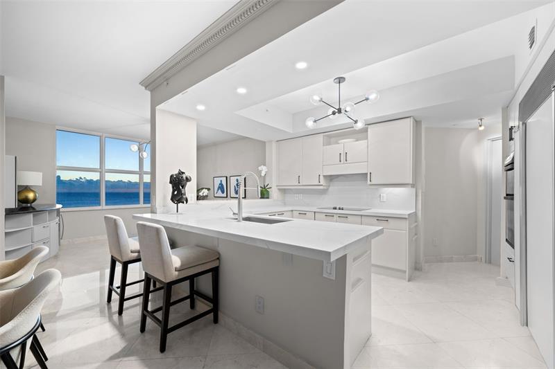 2100 N Ocean Blvd: Unit 18D