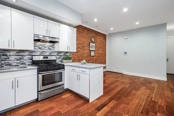 260 MacDougal Street