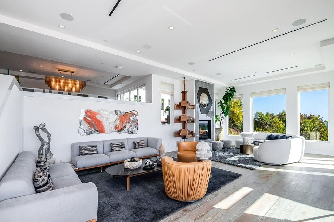 Vireon Pavilion, Pacific Coast Hwy, 90265