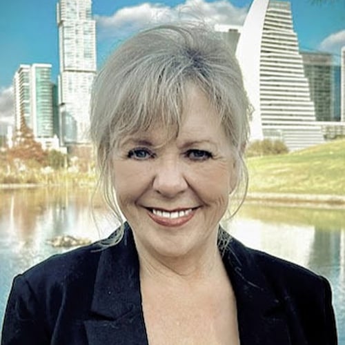 Sandy Mann