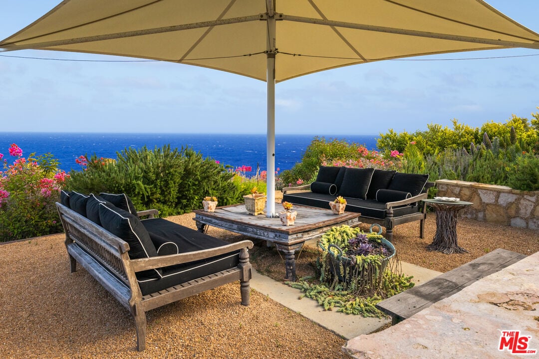 Carbon Canyon Rd, 90265