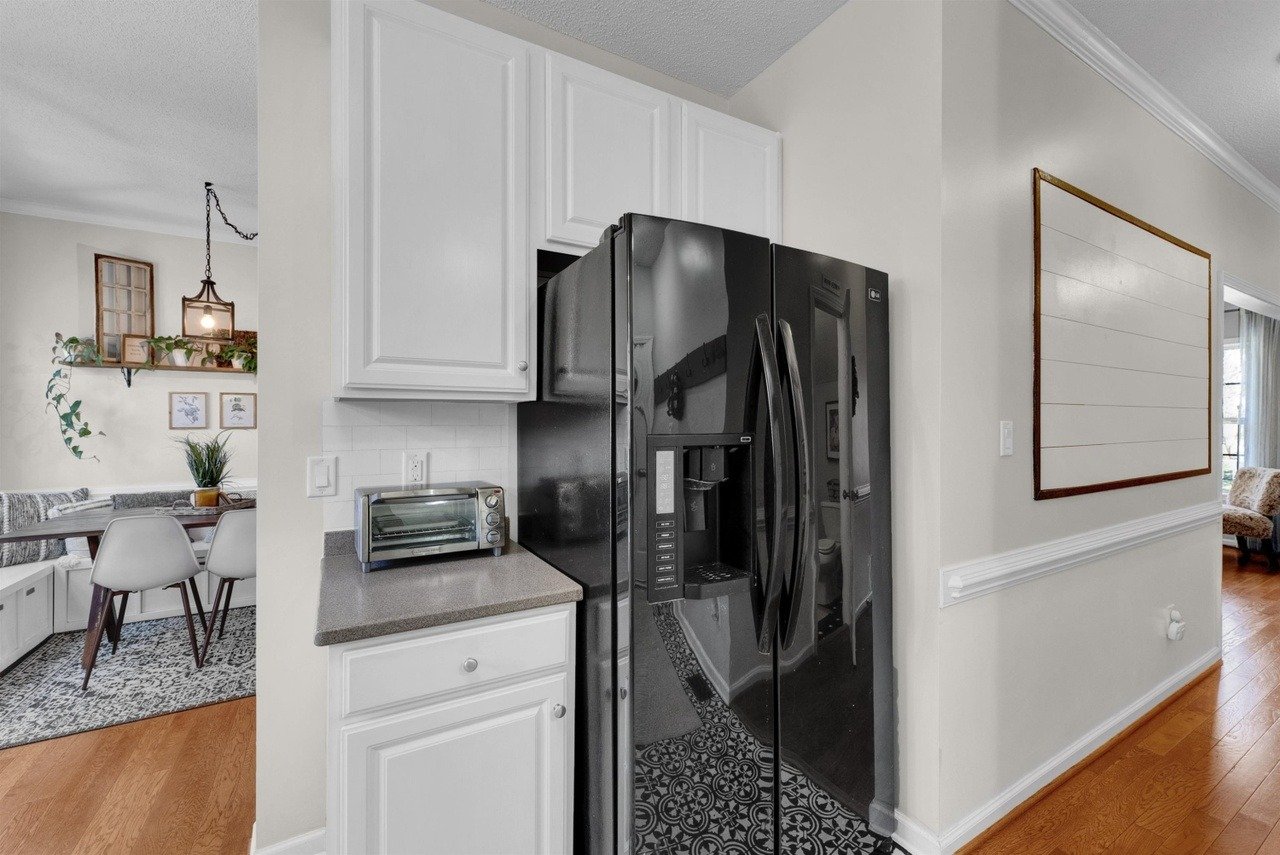 519 Kinsman Ct
