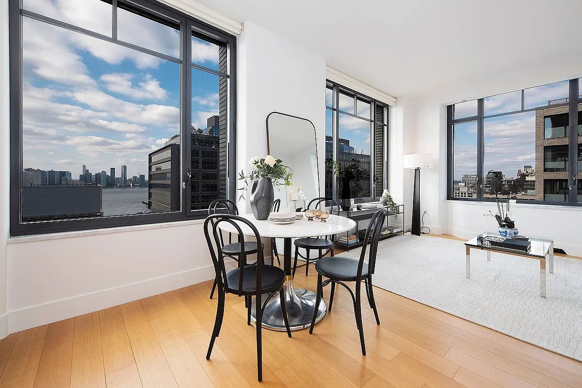 110 Charlton St #15C
