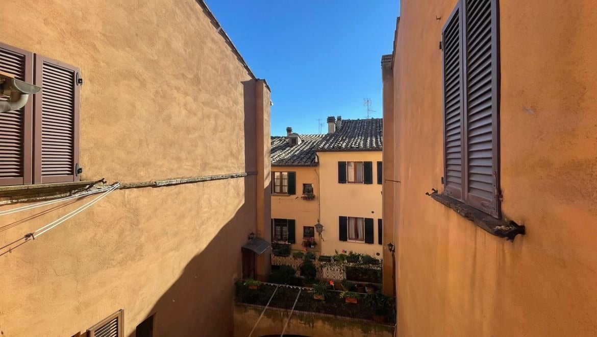 Bright Apartment In The Center of Montepulciano