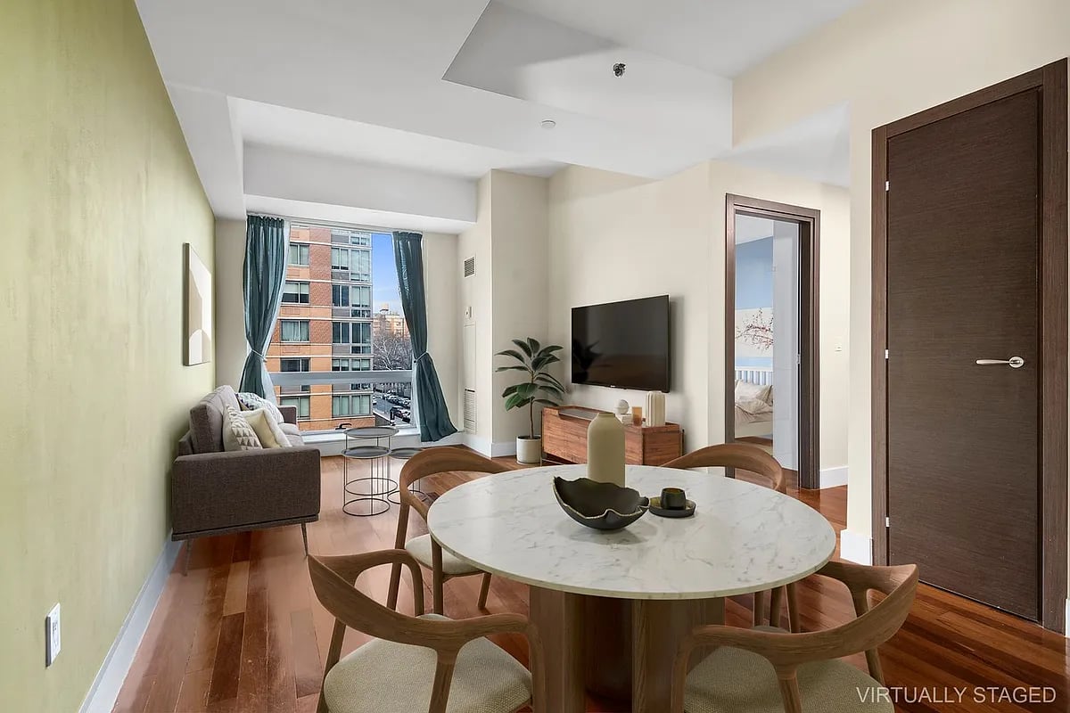 150 Myrtle Avenue Unit: 304