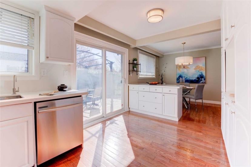 8 Sewell Dr