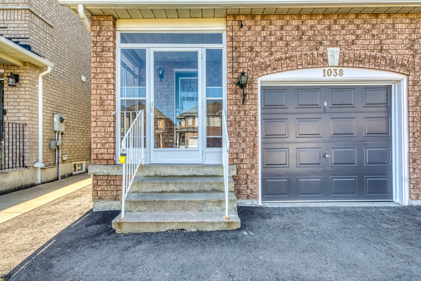 1038 Windbrook Grove