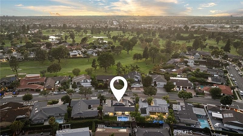3080 Country Club Dr