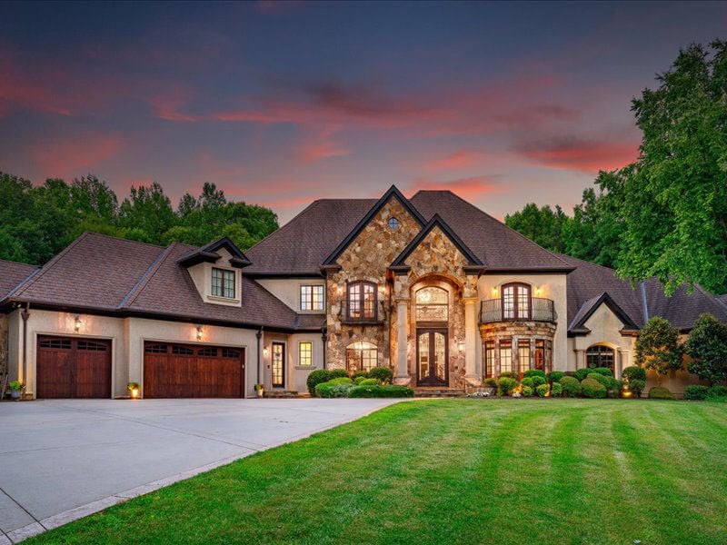 How to Sell a Luxury Home on Lake Norman, North Carolina