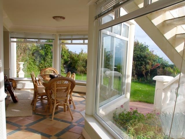 Elegant Villa - Dublin Ireland