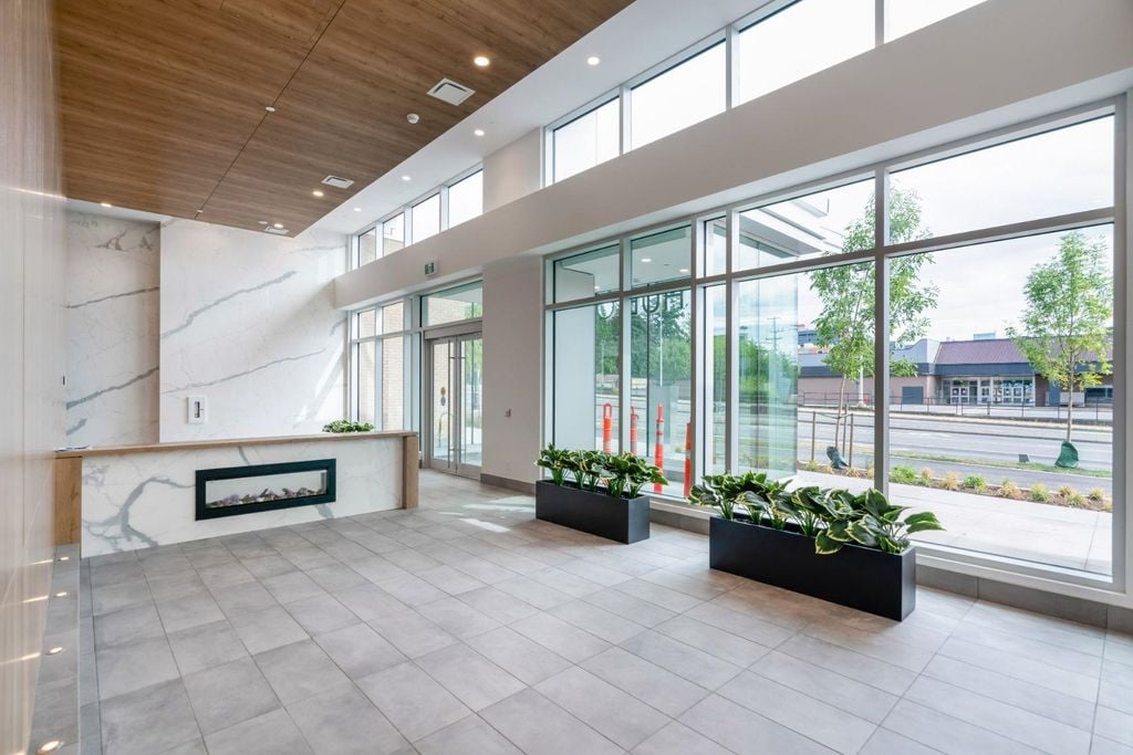 13615 Fraser Hwy, #2508