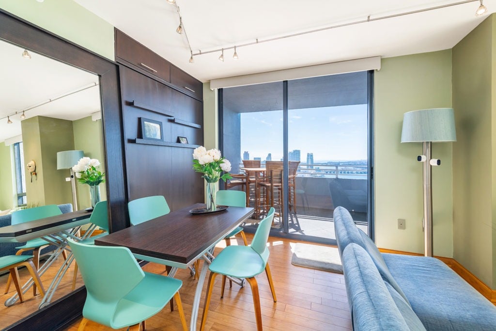 Waverly Sky Home Lists | Million Dollar views | 2810