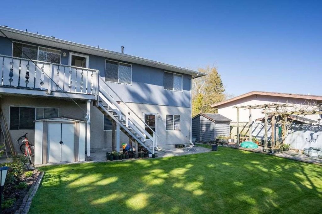 3440 Springthorne Cres