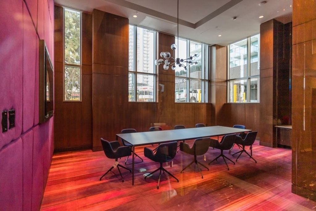 455 SW Marine Dr, #2501