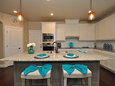 546 Lantana Ridge
