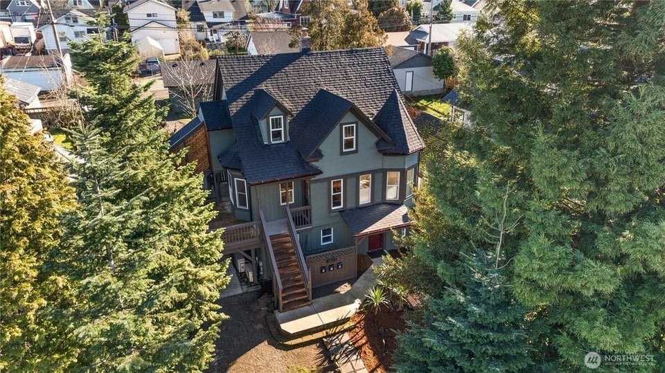 How to Improve Your Home's Curb Appeal Without Overspending