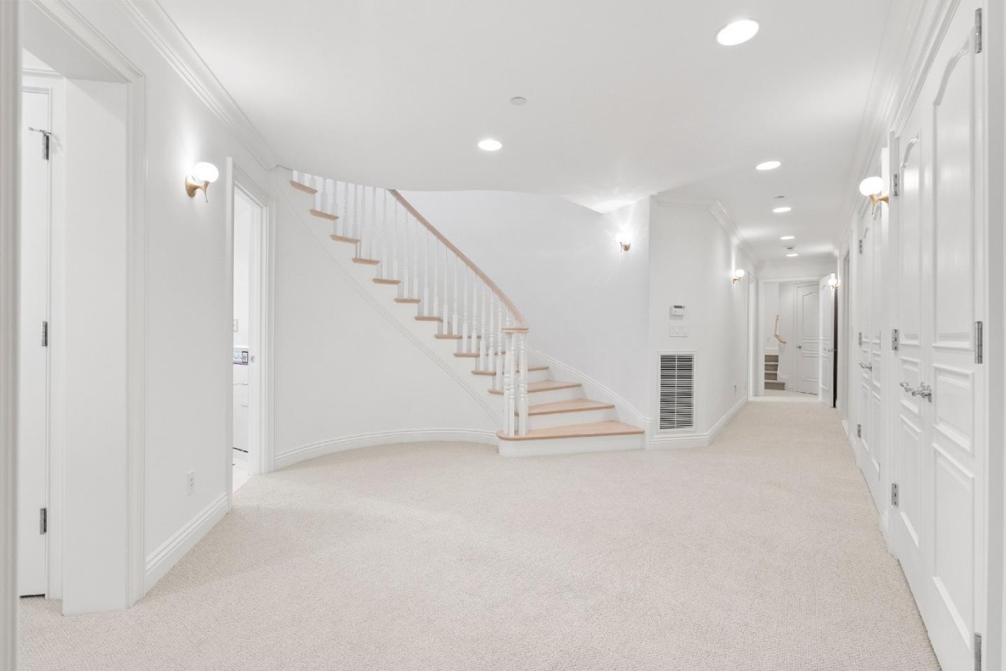262 Covington Rd