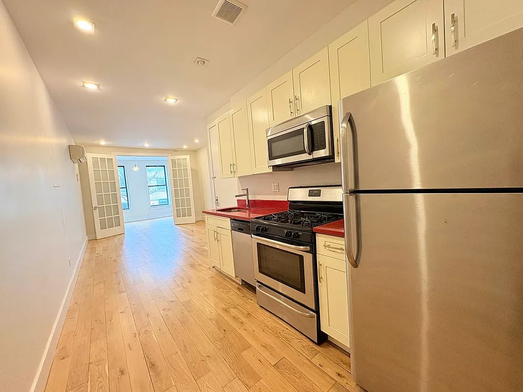 360 Central Avenue 3L