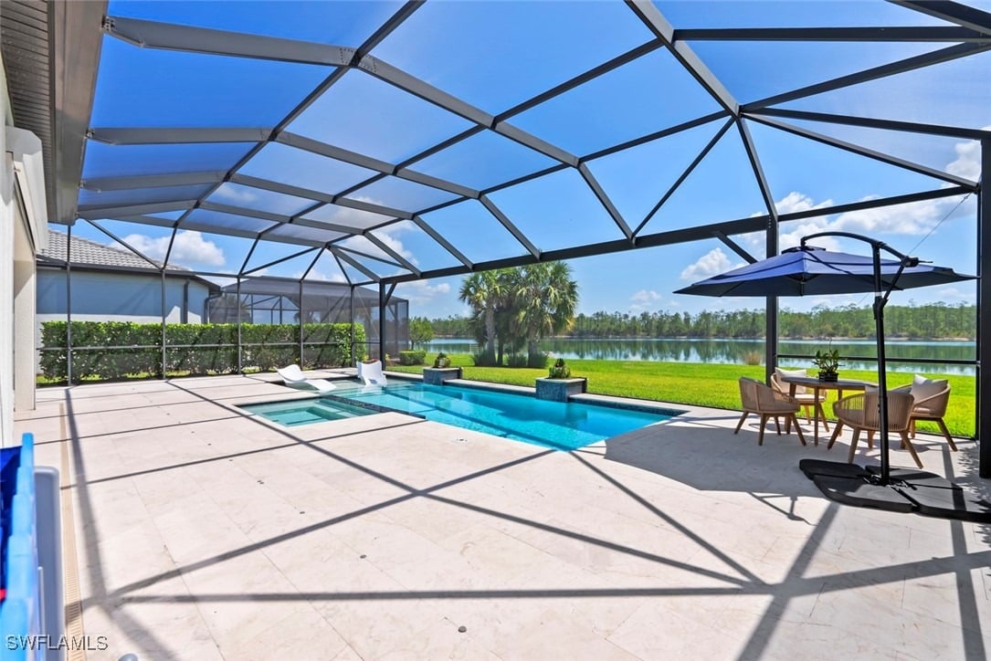19129 Aqua Shore Dr