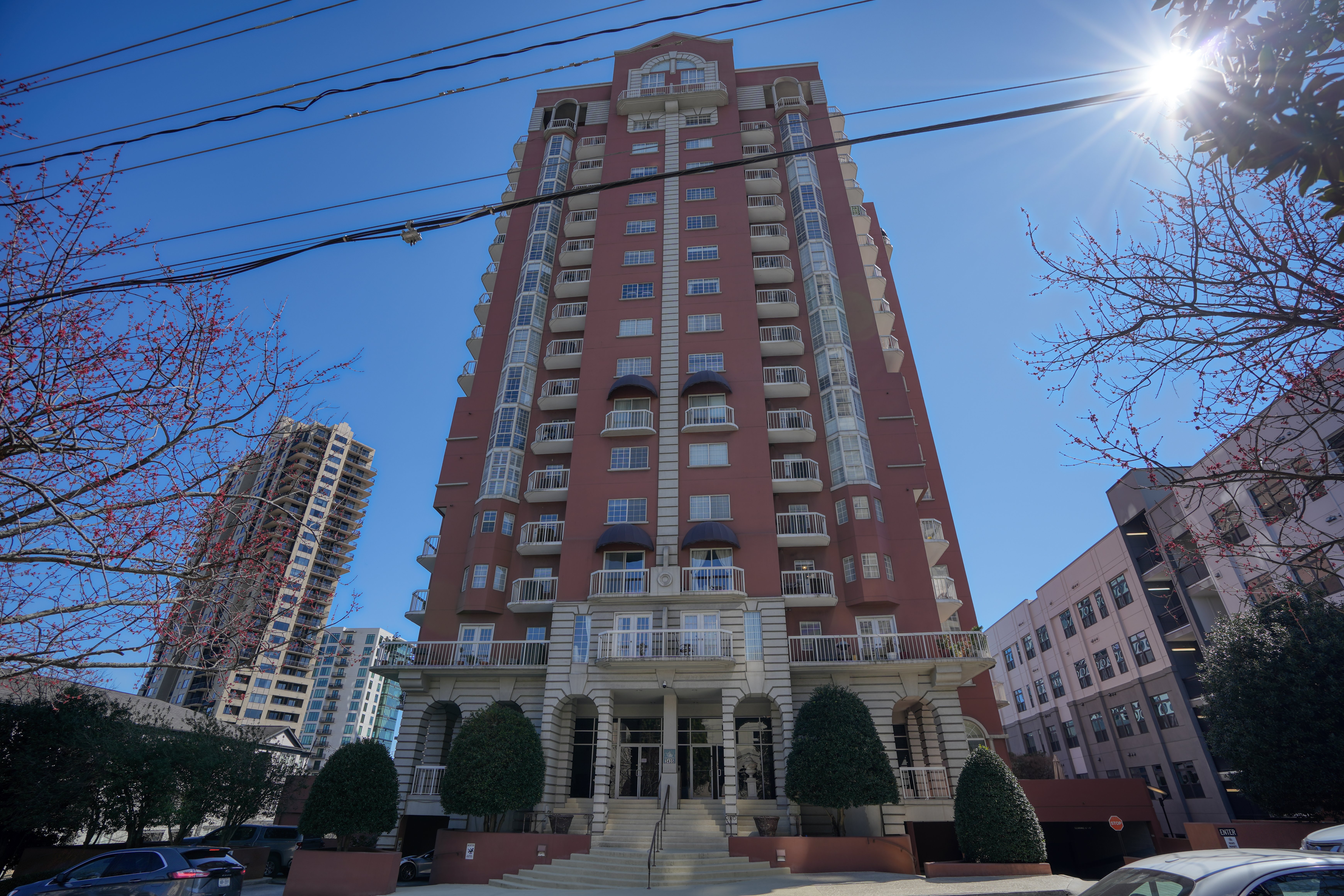 1010 Midtown building exterior
