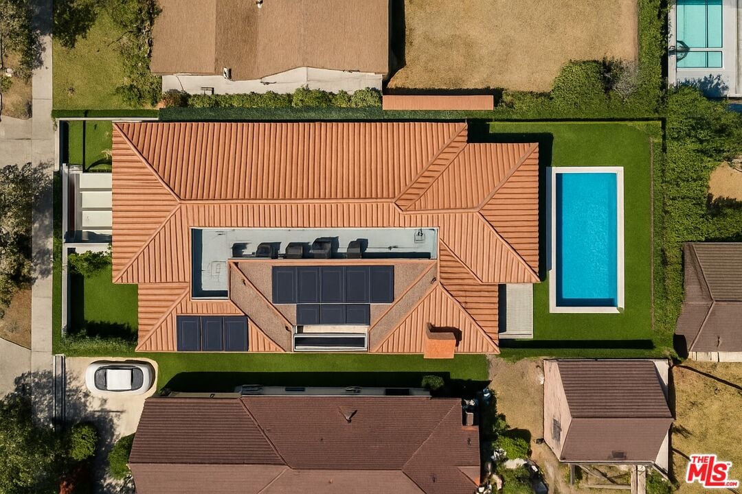 N Stanley Dr, Beverly Hills, 90211