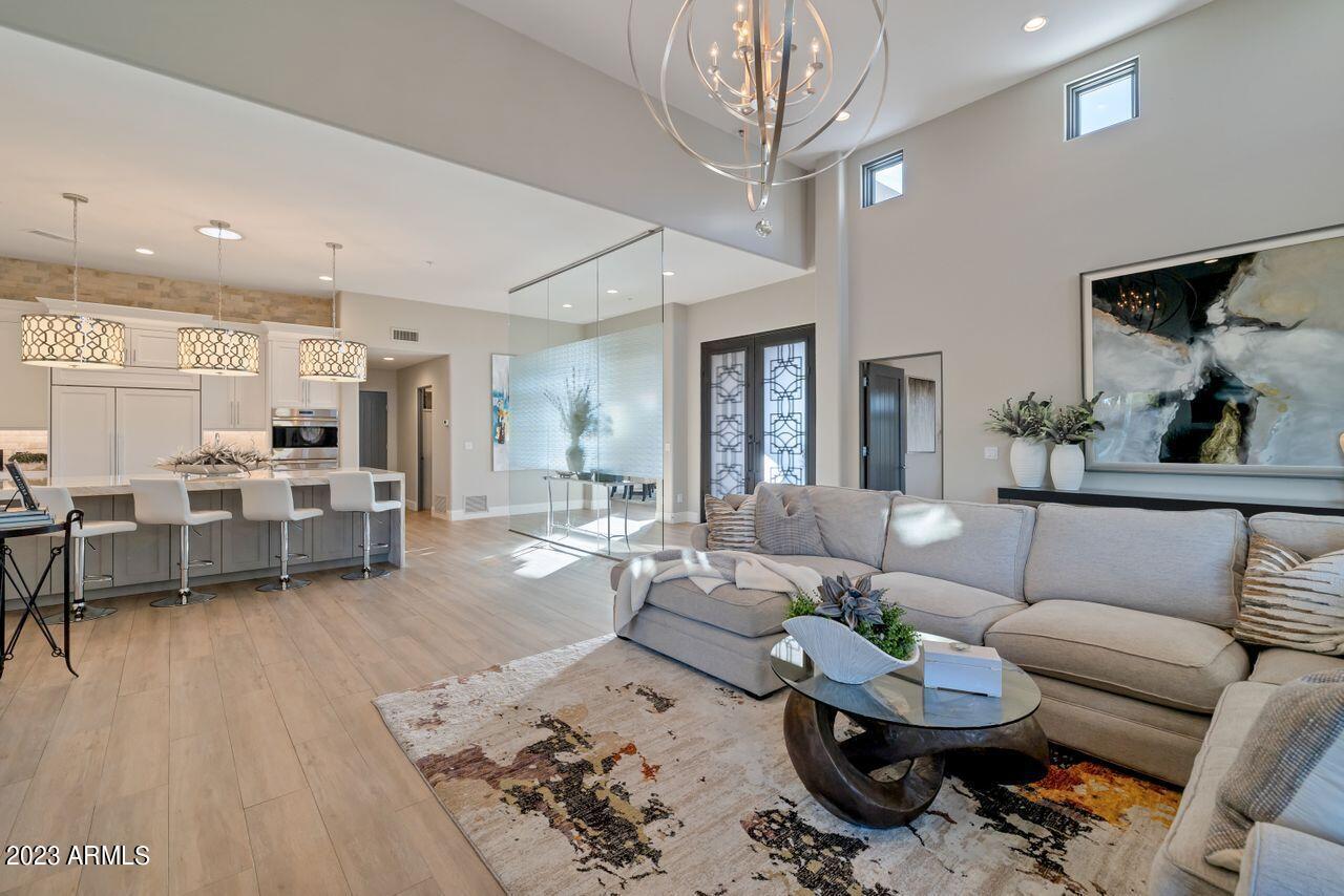 11313 E Mesquite Dr