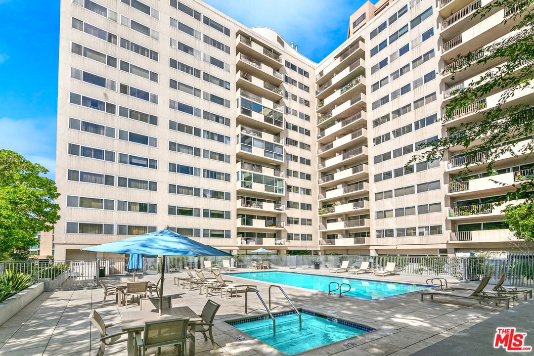 10450 Wilshire Blvd #2E