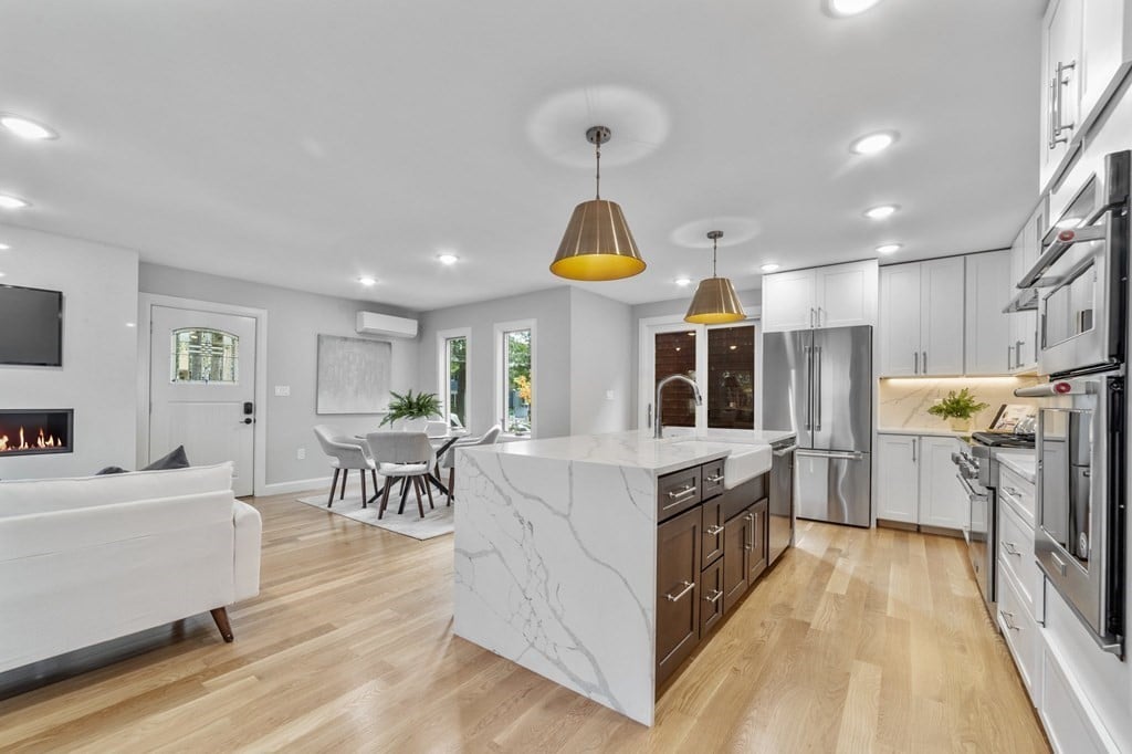 90 Holworthy St Cambridge, MA 02138
