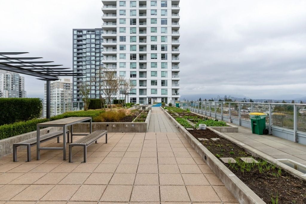 5665 Boundary Rd, #2110