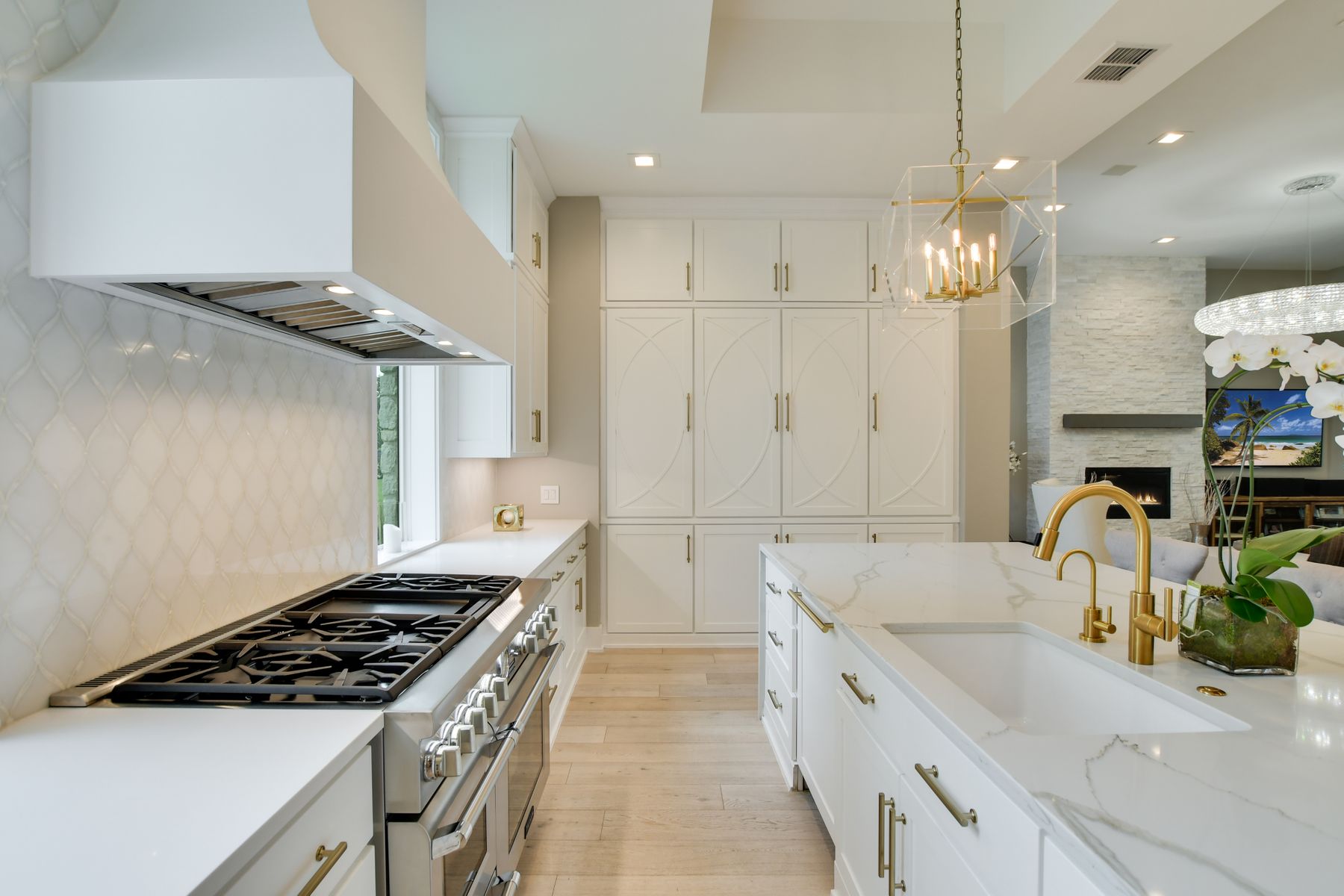 Reveille Transitional