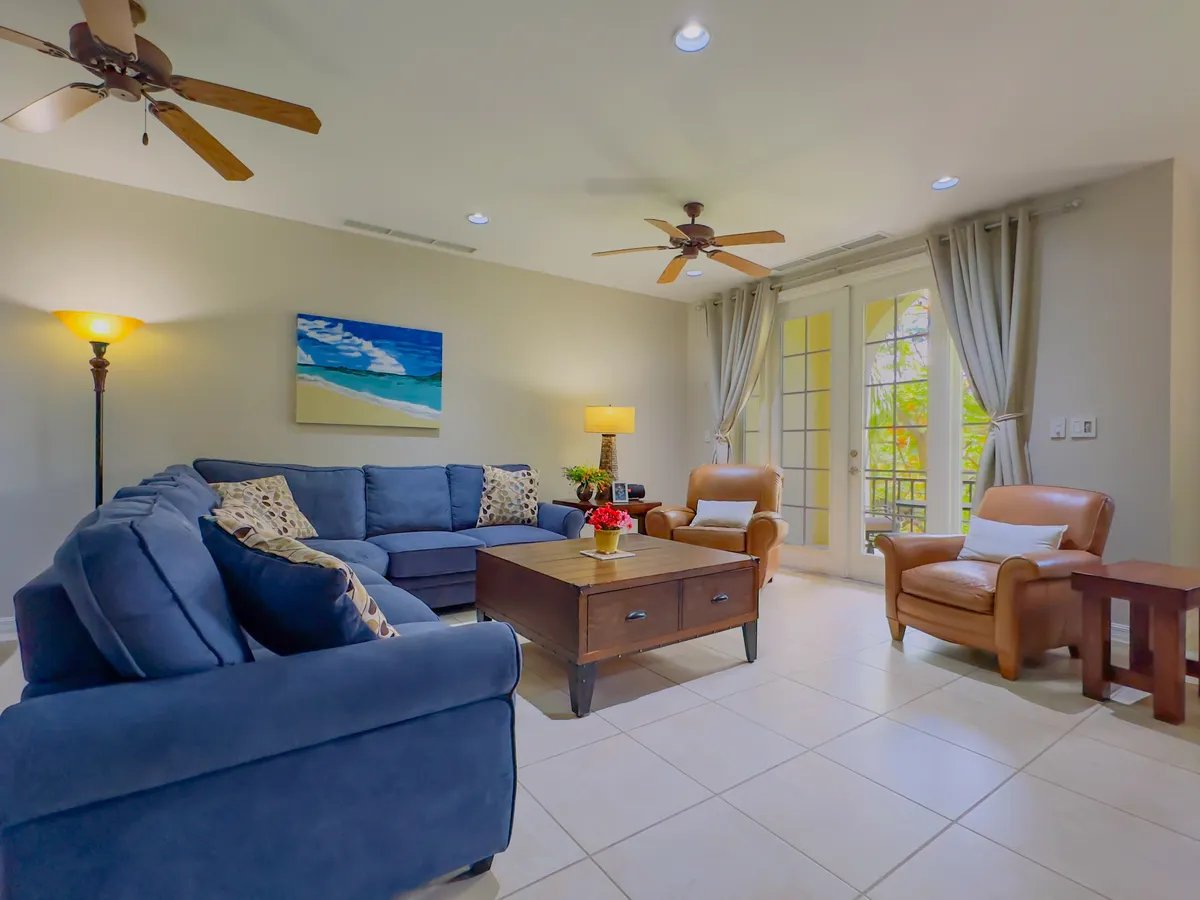 Pacifico Townhouse #101