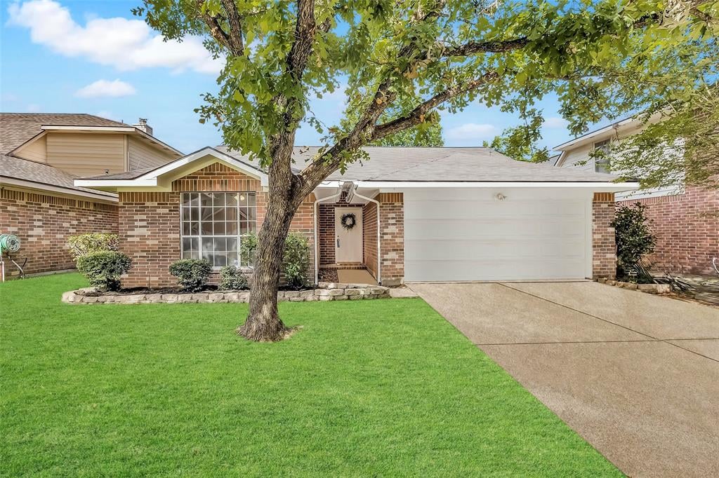30806 Melita Dr