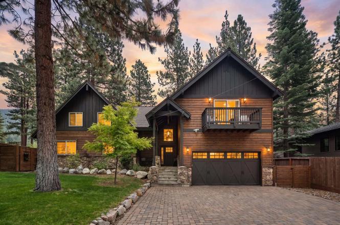 Front exterior of 178 Tramway Road, Incline Village, Nevada, a home sold by Cole Mizak