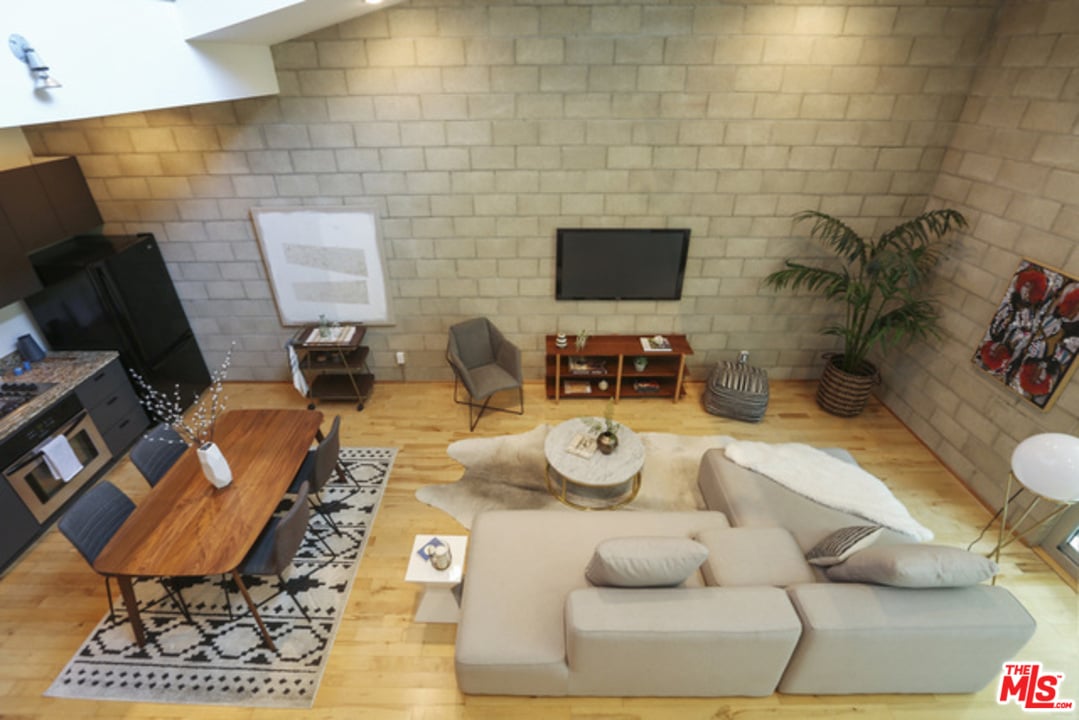 717 N Highland Ave, Unit 23
