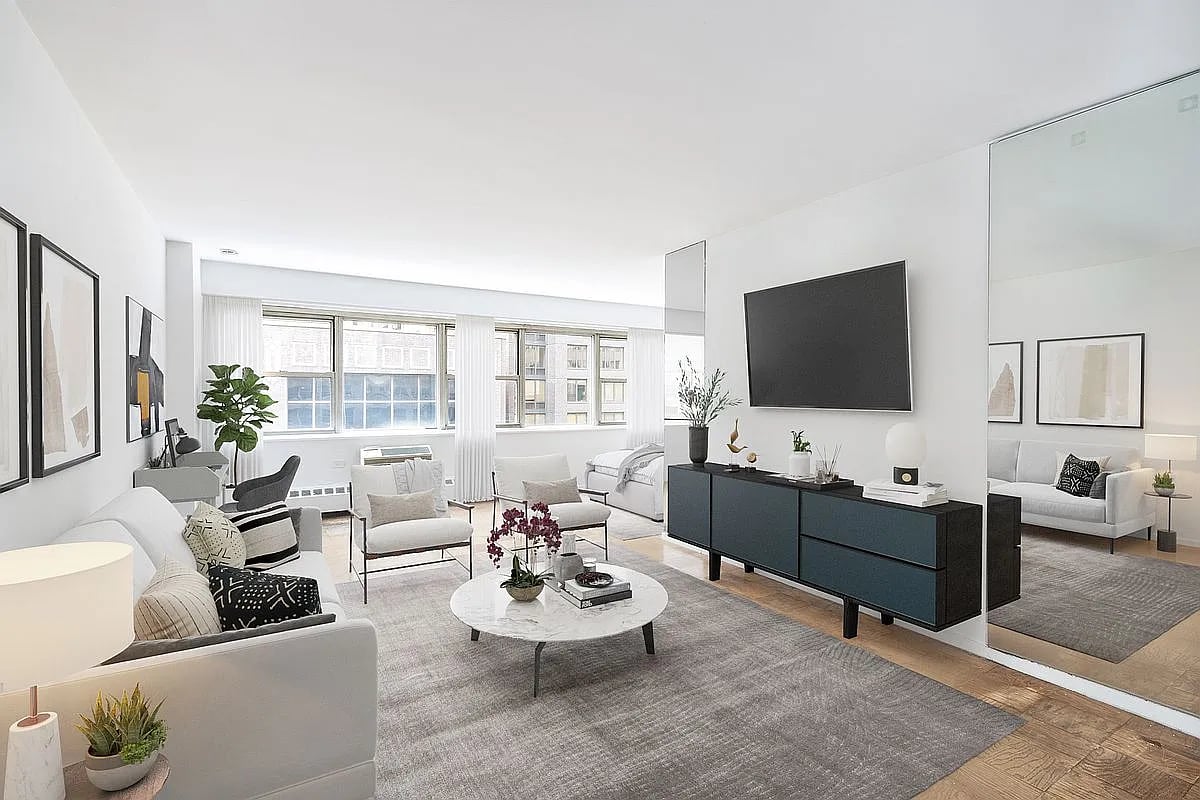 153 E 57th St #5E