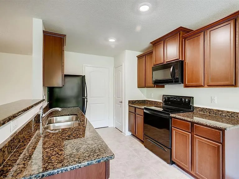 9610 Garnet Grove Dr