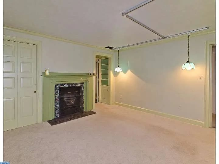 405 High St