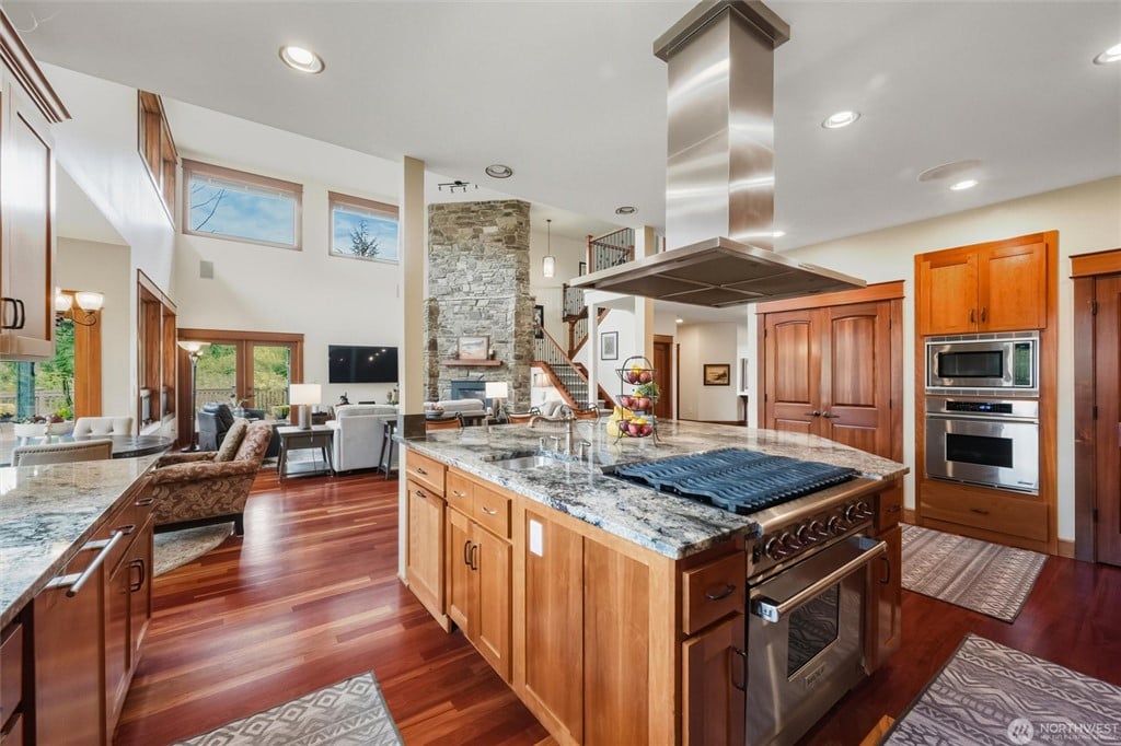 15713 365th Avenue SE