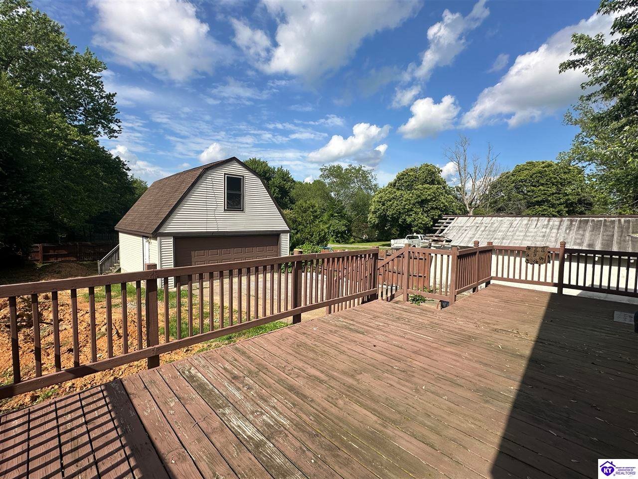 3330 E Elkhorn Rd