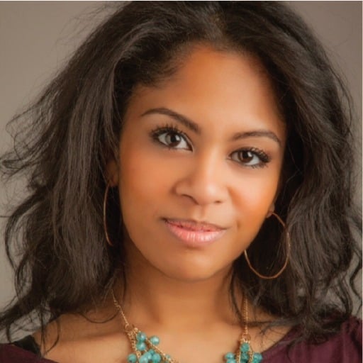 Claire Tatum Calhoun Anchorage, AK Real Estate Agent Headshot