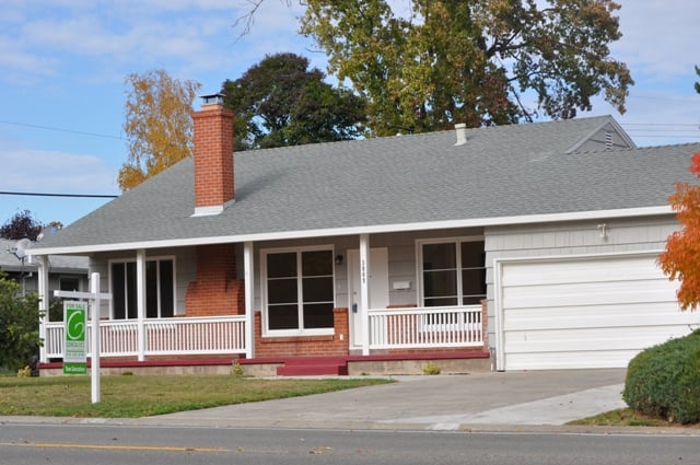 Home for Sale in Del Paso Manor! 3809 Kings Way Sacramento, CA 95821
