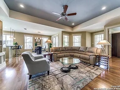 155 Village Prk Dr