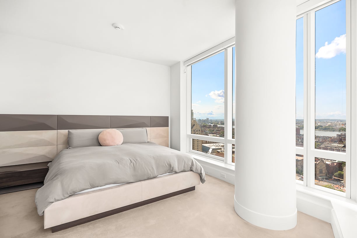 430 Stuart Street Unit 23E