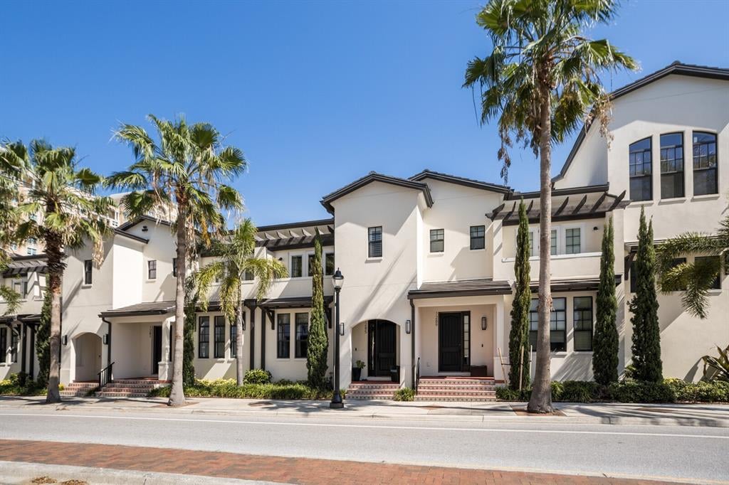 1285 Blvd of the Arts