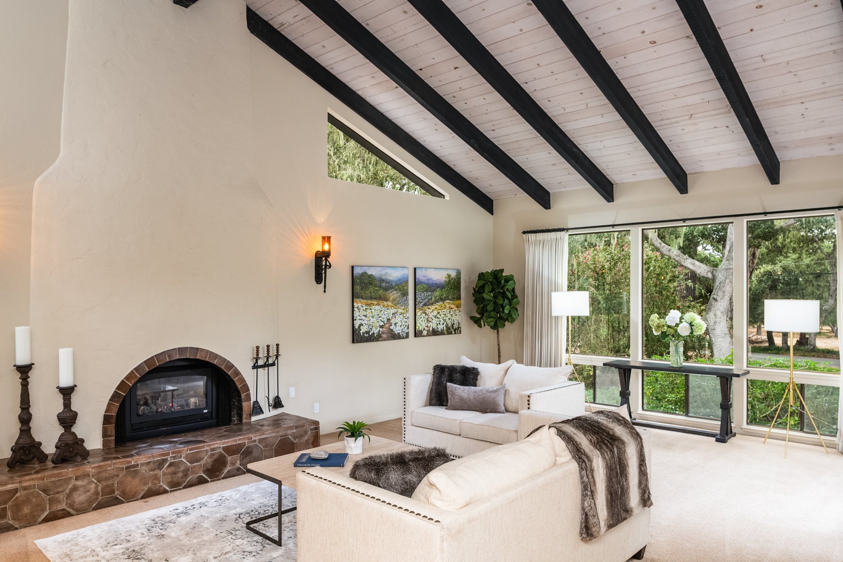 3111 Patio Dr