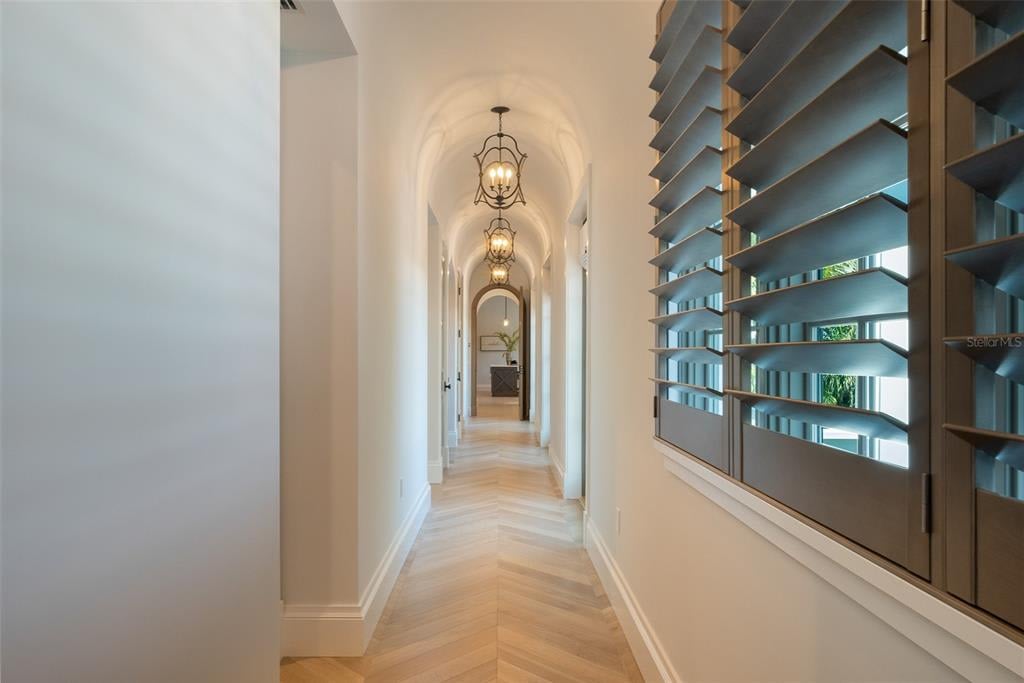 100 Beach Ave, Anna Maria