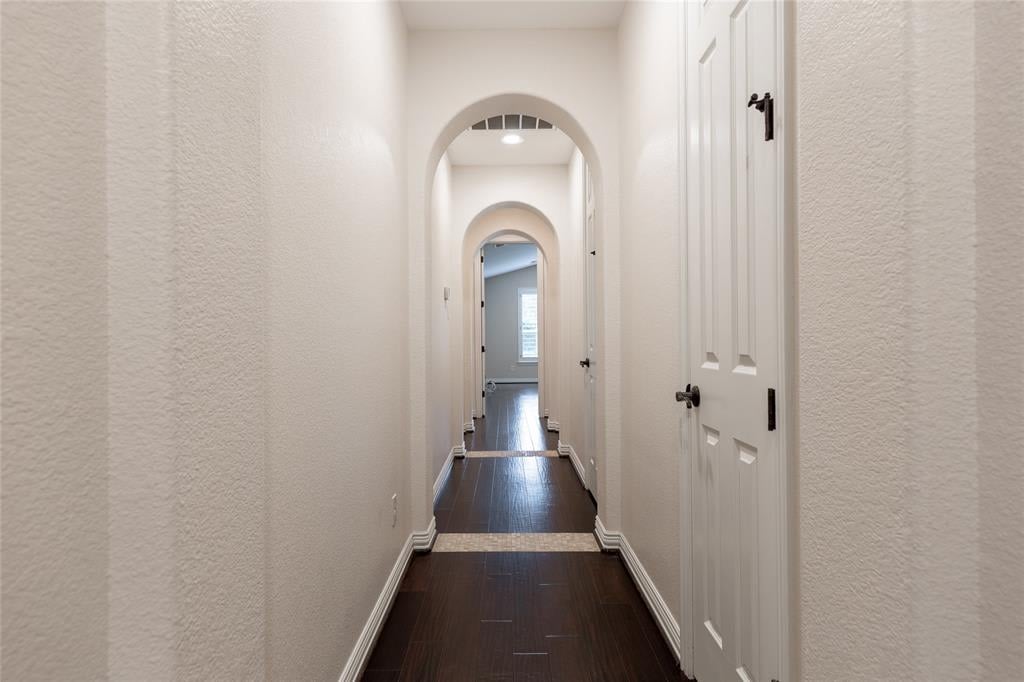 4430 Horizon View Circle
