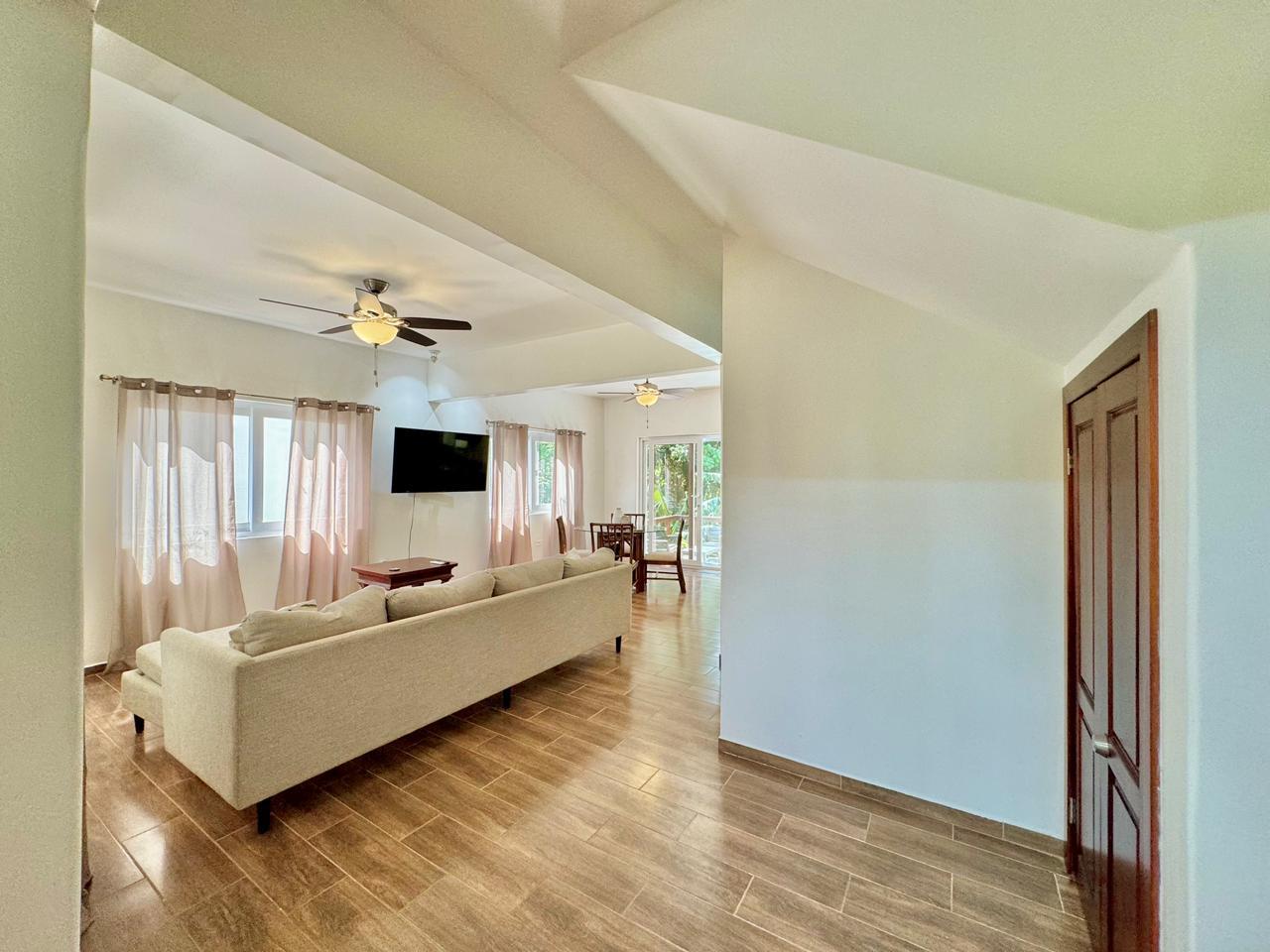 Foster's Rd., West Bay Retreat Villa