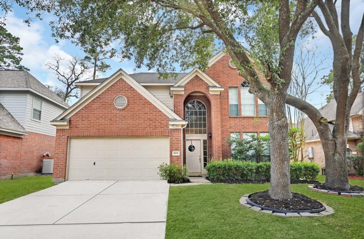6214 Kristen Park Ln