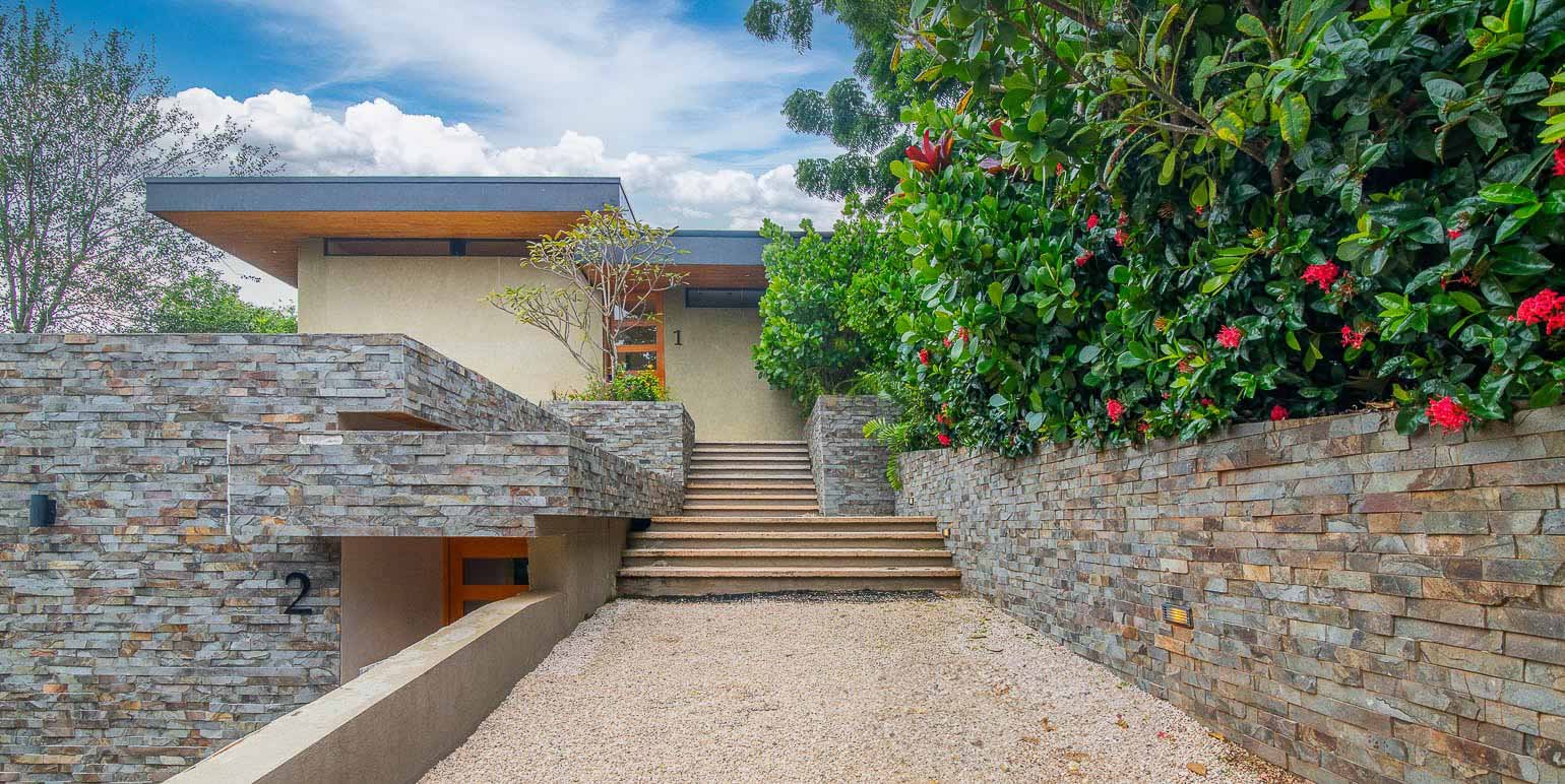 Dos Monitos | Luxury Oceanview Compound Near Playa Grande